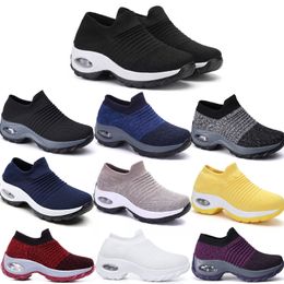 Large size men women shoes cushioned flying woven sports shoes foot covers foreign trade casual shoes GAI socks shoes fashionable versatile 35-44 64