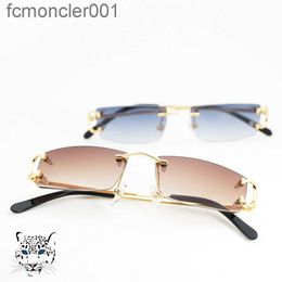 Small Size Square Rimless Sunglasses Men Women with c Decoration Wire Frame Unisex Luxury Eyewear for Summer Outdoor Travelling WJYO