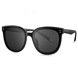 2024 New Cat Eye Gm Uv Protection Tr90 Mens and Trendy Street Photo Womens Nylon Sunglasses