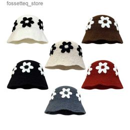 Wide Brim Hats Bucket Hats Sweet Girl Crochet Bucket Hat Ladies Fisherman with Flower Pattern Woman Teenagers Casual Summer Sunproof drop shipping L240305