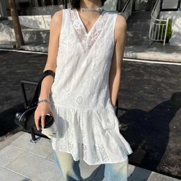 Maternity Dresses Women French Lace Vest Dress Sweet Loose Casual Irregular Hem Embroidered Stacked White V-neck Sweet Chic Sleeveless Lady Dress L240308