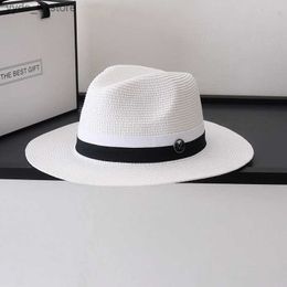 Wide Brim Hats Bucket Hats Designer Brand Fashion Vintage White Top Hat Men and Women Summer Outing Str Braided Sunshade C Sun Protection Beach L240308