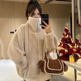 Haining Autumn And Winter Thickened Women's Hooded Standing Collar Imitation Fleece Environmental Protection Mink Integrated With Fur Coat 674737