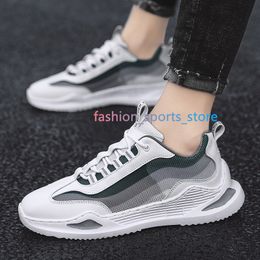 Male Running Shoes Breathable Walking Sneakers New Mesh Men Casual Shoes Lightweight Comfortable Zapatillas Hombre L6