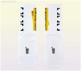 Men039s Socks designer Off Fashion Mens Streetwear Women Men High Quality Cotton Allmatch ArrowXXX Printing Breathable Black W3410918TYMZ