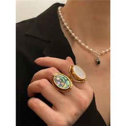 Brass With 18 K Gold Double Side Natural Shell Rings Women Jewlery Designer T Show Club Cocktail Party Rare Japan Korean 240306