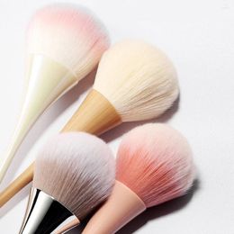 Makeup Brushes Super Soft High Quality Nail Cleaning Dust Brush For Manicure Beauty Long Handle Blush Powder Gel Accessories Tool