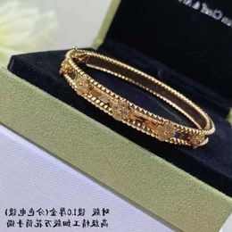 Designer Bangle Sweet VanCF Bracelet Jade Clover Kaleidoscope Bracelet Womens Narrow Edition Diamond Bracelet v Gold 18k Rose Gold JUS7