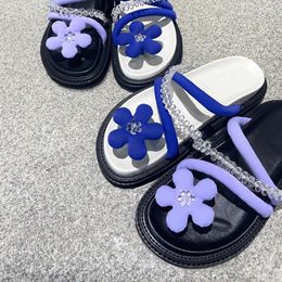 Slippers 2024 Fashion Flower Open Toe Flip-flops Flat Bottom Shoes Casual Beaded Sweet Zapatillas