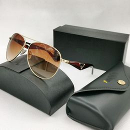 Whole Retro Fashion sunglasses Famous Brands Oversized Luxury Designer Custom Mens Sunglasses Women 2022 Sun Glasses Sunglass 252B