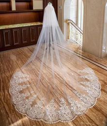 2022 Real Image Luxury Romantic Bridal Veils Wedding Hair Accessories White Ivory Long Crystal Beaded Lace Tulle Cathedral Length 5249412