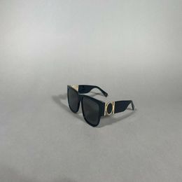 Summer Sunglasses Man Woman Fashion Glasses Square Frame Design Unisex 4369 RECTANGLE SUNGLASSES MEN UV400 Top Quality Come With P255R