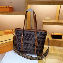 Factories Export Designer New Bags Canvas Printed and Dyed Womens Handbag Niche Trendy Dign Underarm Bag Contrasting Colour Spots Pattern Flap