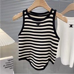 Triangle Designer Womens Tank Tops T Shirts Summer Women Tops Top Prd Embroidery Sexy Off Shoulder Black Casual Sleeveless Backless Top Shirts Solid Stripe Vest 314