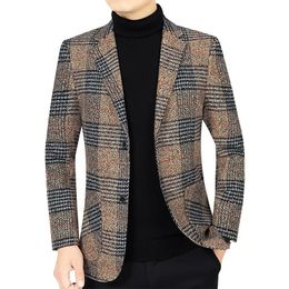 Men Plaid Blazers Jackets Spring Autumn Business Casual Suits Jackets Coats Male Formal Wear Slim Fit Blazers Size 4XL 240306