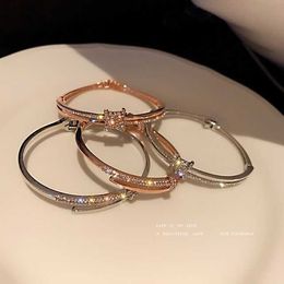 Gold Bracelet Nail Designer Bangles for Women and Men Minimalist cool style with diamond inlaid opening bracelet ns a sense of niche design The new 2024 mod logo