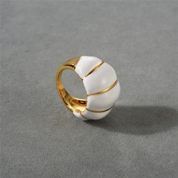 Personalised and Unique Ring, Small and Unique Design White Enamel Drop Glaze Ring Copper Plated 18k True Gold Ring European and American Vintage Fashion Ring