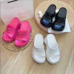 2024 Woman Fashion Thick Bottom Flats Sandals Girls Summer Holiday Beach Soft Flops Slides Casual High Pumps 9cm Bottom Shoes Size 35-42