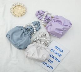 Fashion Girls Princess Handbags Children Design Pearl Cloud Messenger Bag Kids Bucket Bag PU Leather Cute Girl Change Purse C66841243359