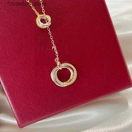 Pendant Necklaces Counter Triple Ring Necklace Fresh and Sweet Tri Color Korean Edition Style ins Collar Chain V Gold Material cati Same AA790 SMXX L240309