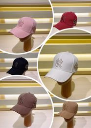 Hot Sale New Designer Korea Ball Caps Trucker Beautiful Designer Hat American Fashion Truck Cap Casual Baseball Caps