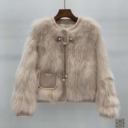 2023 Autumn/Winter New Full Skin Fox Fur Grass Short White Goose Down Coat Women's Small Fragrant Style 171783