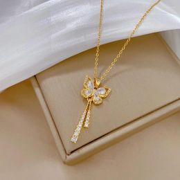 Pendant Necklaces Crystal Butterfly Necklace For Women Modern Y2K Golden CZ Neck Long Luxury Jewelry Gift