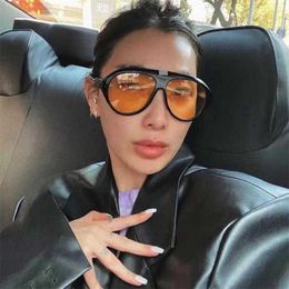 2024 Luxury Designer Men's Luxury Designer Women's Sunglasses ins same style Toad shaped net red concave shape