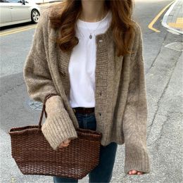 Cardigans Autumn Elegant Cardigan Fashion Vneck Knitted Sweater Gentle Long Sleeve Women Tops Vintage Winter Clothes