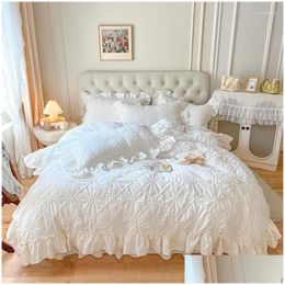 Bedding Sets 4/6Pcs Pinch Pleated Textured Duvet Er Set Washed Cotton Pink White Comforter 160X200Cm Bedskirt Pillow Shams Drop Deli Dhicd