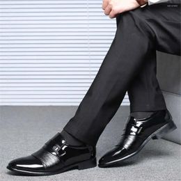 Dress Shoes Size 40 Banquet Tenis 45 Heels Wedding Men Black Party Elegant Sneakers Sports Collection Overseas