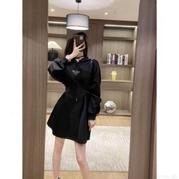 designer 23 AutumnWinter New Air Layer Side Buckle Dress with Hooded Fashion Versatile Waist Design Letter Decoration for Women KM89