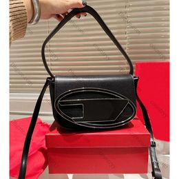 2024 Designer Bag Luxury Handbags Shoulder Bags Womens Underarm Pouch Quality Real Leather Classics Beautiful Christmas Present