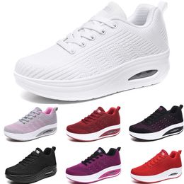 Casual shoes Sports Shoe 2024 New men sneakers trainers New style of Women Leisure Shoe size 35-40 GAI-25