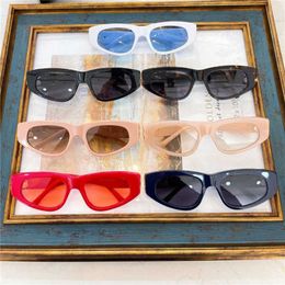 2024 Luxury Designer OFF Luxury Designer New Men's and Women's Sunglasses Off personalized small frame cat eye plate same