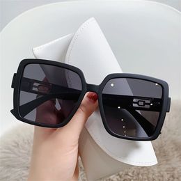 Large Frame Frosted Sunglasses Fashion Trend Women Square Sun Glasses 2022 New203j