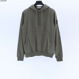 Mens Hoodies Sweatshirt Pullover Thin Sweatshirts Italy Style Autumn and Winter Couple Hoodie with Badge Asian Size Yb56