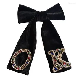 Brooches Retro Black Velvet Bow Tie Rhinestone Solid Colour Fabric Bowknot Brooch Collar Pins College Style Necktie Luxulry Jewellery Gifts