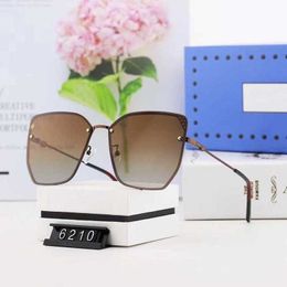 2024 Luxury Designer New luxury designer Overseas new home female street photo sunglasses Polarised driving glasses 6210 Style 1