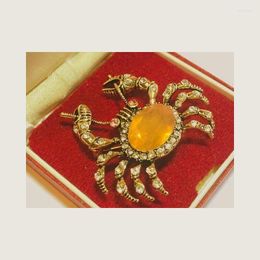 Brooches Beautiful Neptune Sea CRAB Yellow Opal Glass Crystal Horoscope Star Sign Brooch