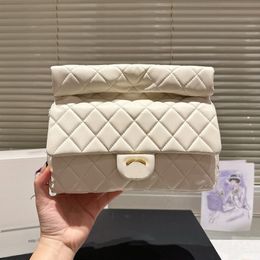 Bolsa feminina de grande capacidade com aba de designer 25cm bolsa de mão dourada diamante treliça de luxo bolsa de axilas bolsa casual de rua bolsa de compras ao ar livre mala