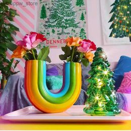 Vases Nordic Colourful U Shape Rainbow Vase Fashion Design Art Arch Flower Vase Flower Arrangement Planter Resin Craft Flowerpot Decor L240309