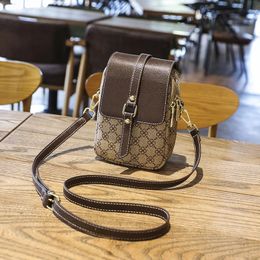 Ladies Side Bags For Women Trend Luxury Shoulder Crossbody Leather Small Vintage Hanging Mobile Cell Phone Handbags 240304