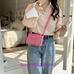 Bottgss Ventss Cassette designer tote bags on sale Womens bag with Korean niche design highquality single shoulder highend feeling summer With Real Logo