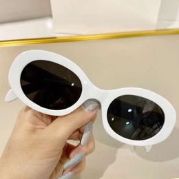 White Oval Round sunglasses Grey Lenses Sonnenbrille gafa de sol Women Fashion Sun glasses UV400 Protection Eyewear With Case253Y