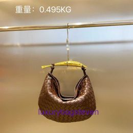 Bottgs's Vents's sardine designer tote bags on sale Small Design Bag Women 2024 New Korean Fashion One Shoulder Crossbody High grade Woven With Real Logo