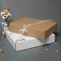 5Pcs Cardboard Aeroplane Boxes Brown White Kraft Paper Gift Box Clothing Packaging Corrugated Carton Box Christmas Decor Gift Box 240304