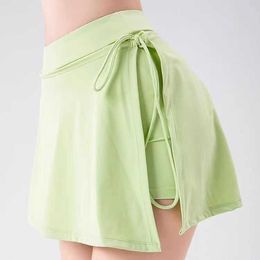New Sports Yoga Short Skirt Womens Tennis Skirt Anti Light Fake Two Piece Side Split Gym Short Skirt Shorts
