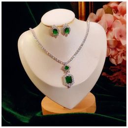 Pendant Necklaces Jewellery Sets For Women Sterling Created Emerald Gemstone Earrings Sparkling Necklace Classic Fine Jewellery Drop266U