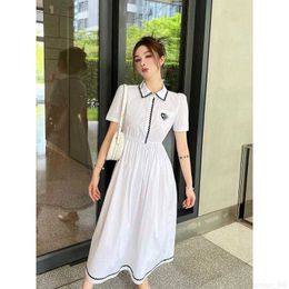 designer P Family 23 Summer New Style Casual Waist Slimming Letter Mid length Dress UNIM